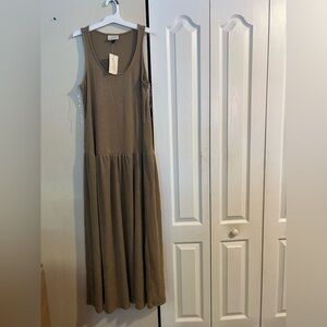 Sleeveless Brown Maxi Dress